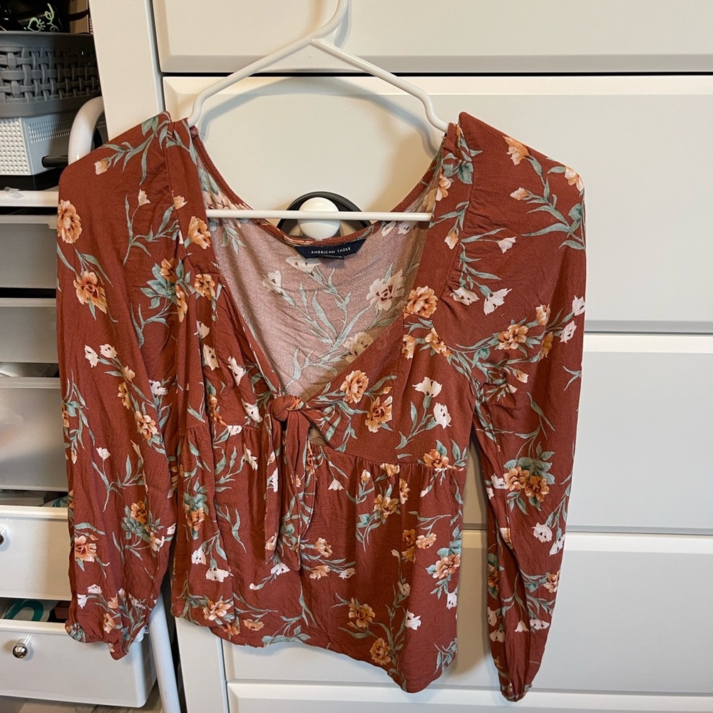 American Eagle Floral Blouse